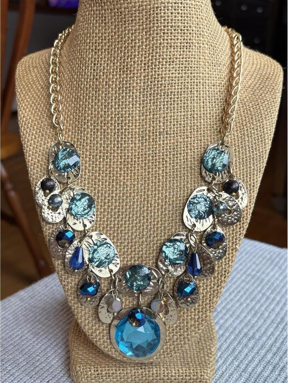 Statement Blue Rhinestone Gold Tone Bib Necklace Faceted Crystal Dangle Boho